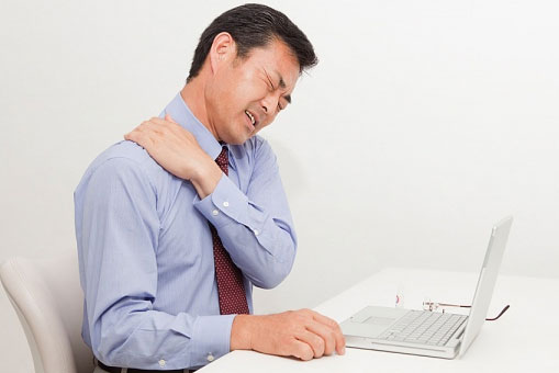 Phục hồi chức năng cho người bị đau cổ