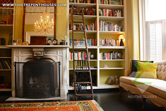 Thiết kế nội thất Penthouse với sàn gỗ tối màu