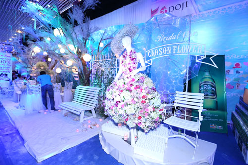 Doanh nhân hóa sao trong triển lãm cưới Bridal Fair 2014