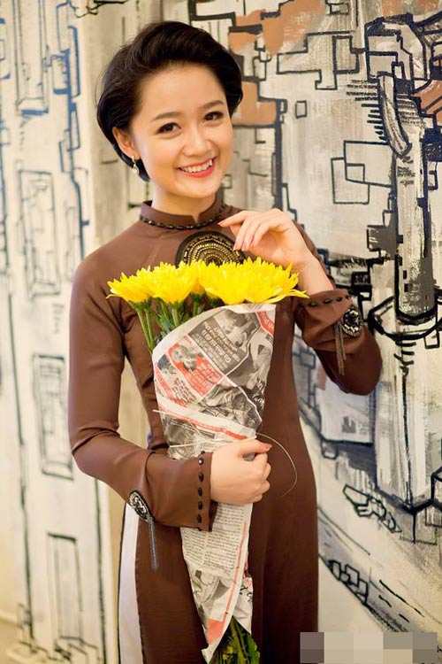 MC thời sự VTV được phong “Top 10 Hoa hậu Việt Nam” - 11