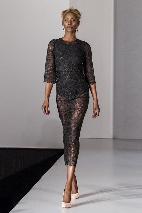 Thời trang Việt tỏa sáng trên sàn "London Fashion Week" - 15