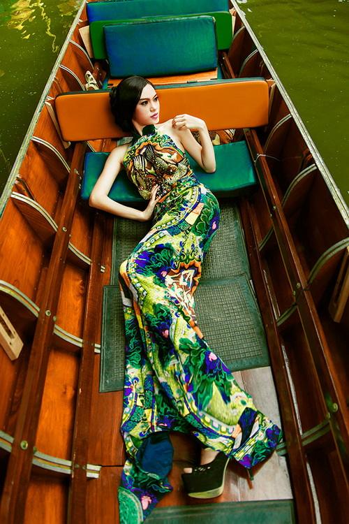 Cao Thùy Linh khoe "ảnh hiếm" trên đất Thái Lan - 11