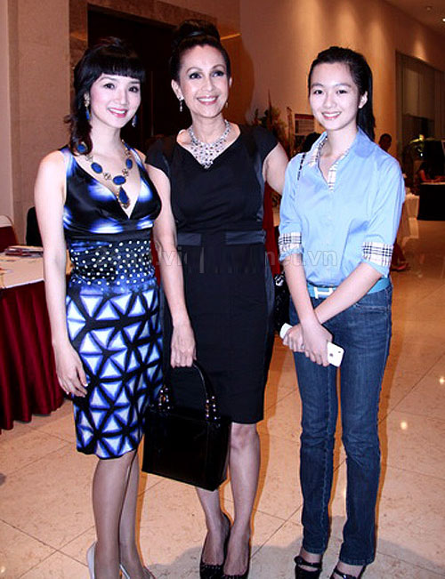 Con gái hoa hậu Giáng My xinh đẹp ngỡ ngàng - 14