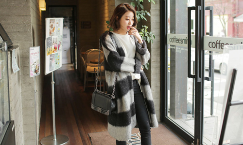 Muôn kiểu áo len dễ thương đón Noel - 4
