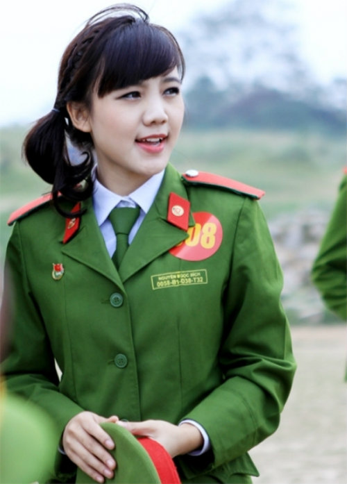 Những nữ sinh cảnh sát làm chao đảo cộng đồng mạng 2014 - 10