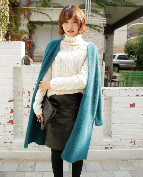 Muôn kiểu áo len dễ thương đón Noel - 7