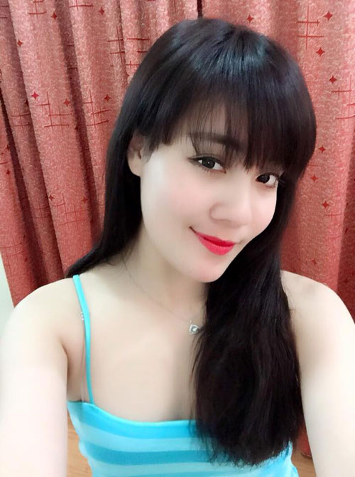 Hot girl cover "Tau thích mi" đốn tim fan vì quá gợi cảm - 1