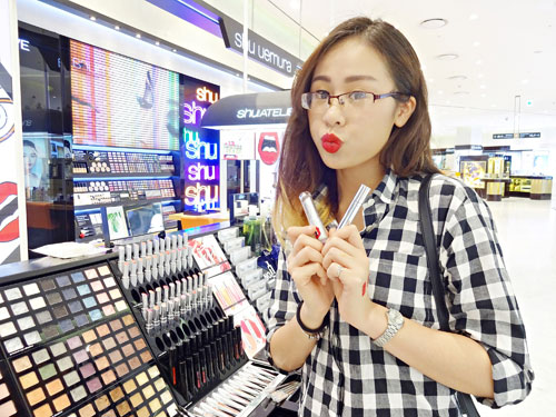 Khám phá một ngày của beauty blogger Việt - 1