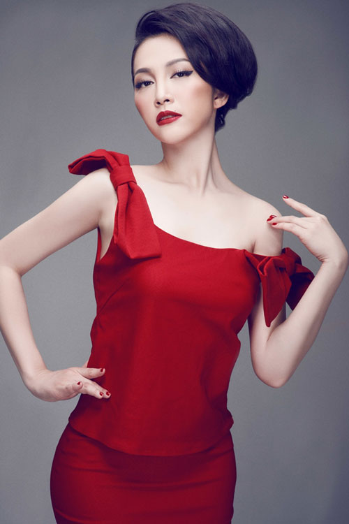 'Lộ' ảnh Linh Nga khác lạ thời chưa biết làm đẹp - 4