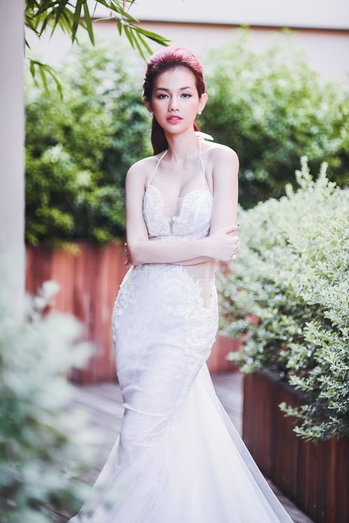 Quỳnh Chi làm cô dâu gợi cảm khôn xiết sau ly hôn - 8