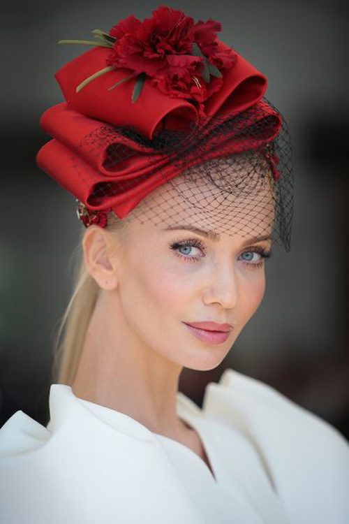 Những phụ kiện tóc kì lạ và hot nhất 2015 - 14