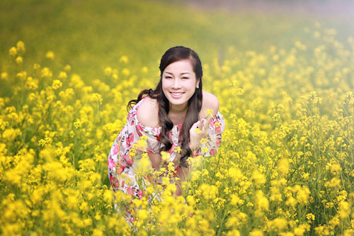 Nhan sắc 'Vàng Anh' Minh Hương ngày ấy - bây giờ - 9