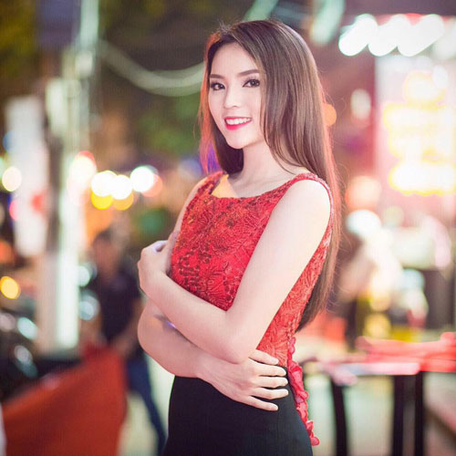 Hoa hậu Kỳ Duyên ngày càng mặt thon, cằm nhọn - 3