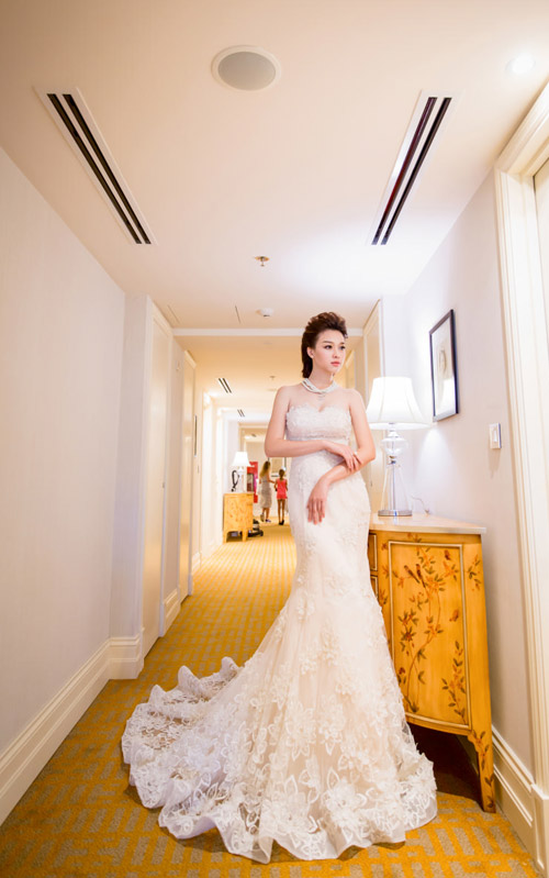 Cô dâu Trương Tùng Lan vai trần nõn nà - 8