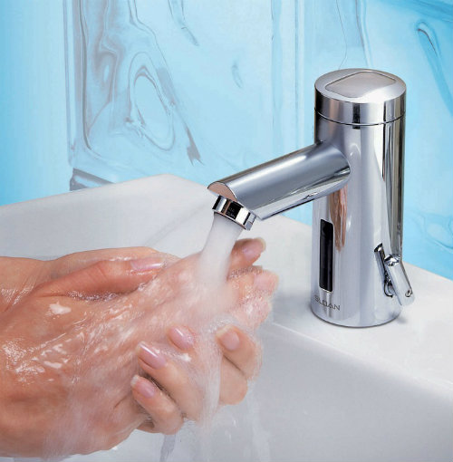 Bỏ túi 10 quy tắc cho đôi tay mềm mại - 1