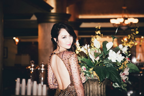 HH Jennifer Chung mặc váy "không nội y" bên mẹ - 9