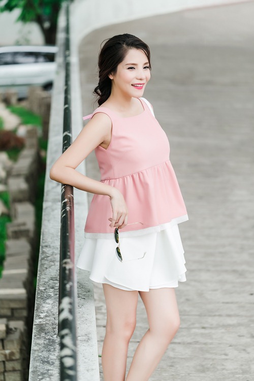 Ngô Mai Trang bầu 8 tháng vẫn khiến phái mạnh xao xuyến - 10