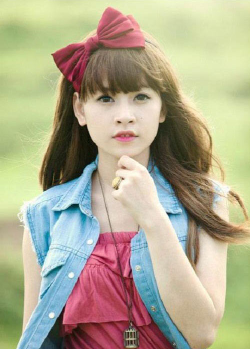 Chi Pu già dặn bất ngờ vì son phấn quá tay - 16