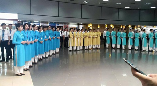 Đồng phục chính thức của Vietnam Airlines được khen ngợi - 7