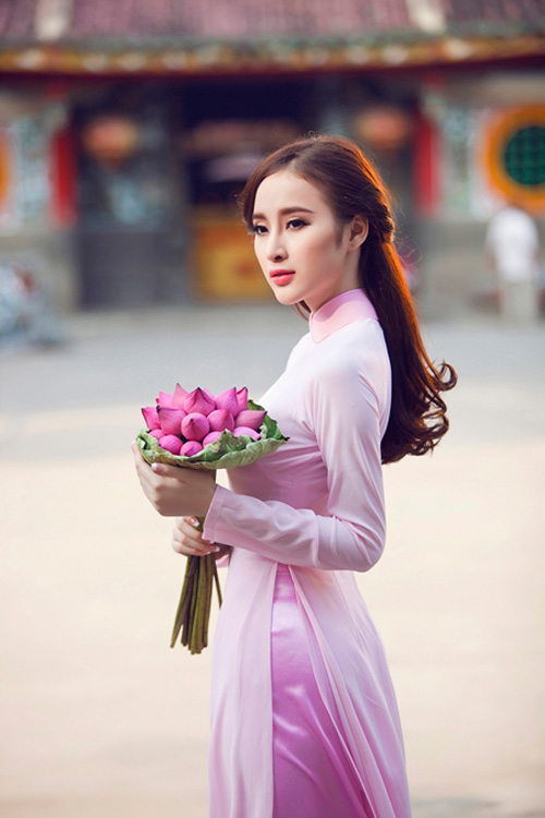 20 khoảnh khắc không thể không yêu của Angela Phương Trinh - 16