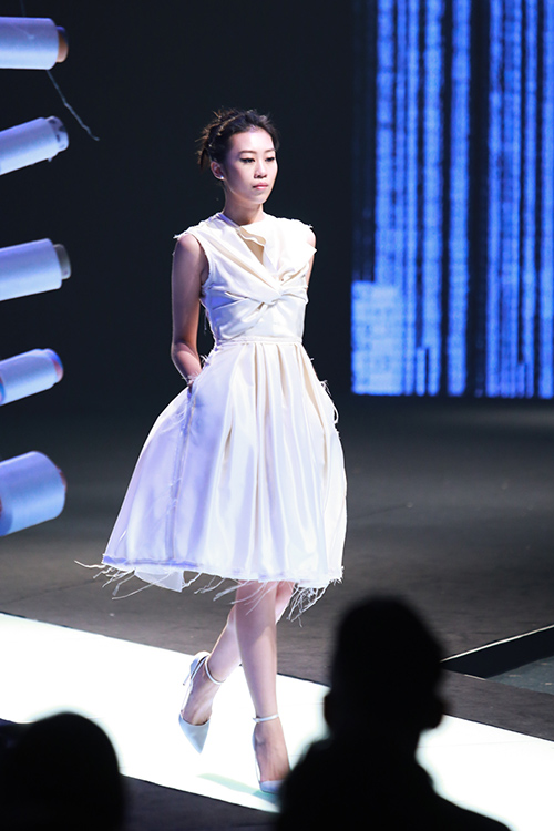 Những quý cô sang chảnh của Elle Fashion Show 2015 - 2