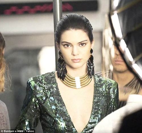 Hé lộ giá vé cao khủng khiếp của VS Show 2015 - 8