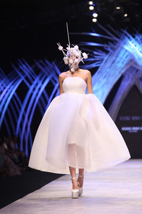 Dấu son Ready Couture trên đường băng VIFW 2015 - 9