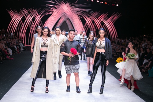 Hai chàng trai thiên tài gây "nhốn nháo" trong ngày 3 VIFW - 15