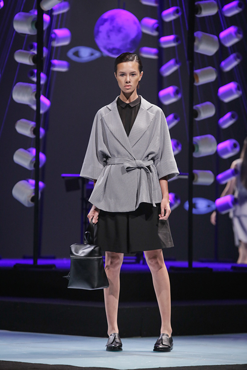 Elle Fashion Show 2015: Thời trang ứng dụng lên ngôi - 9