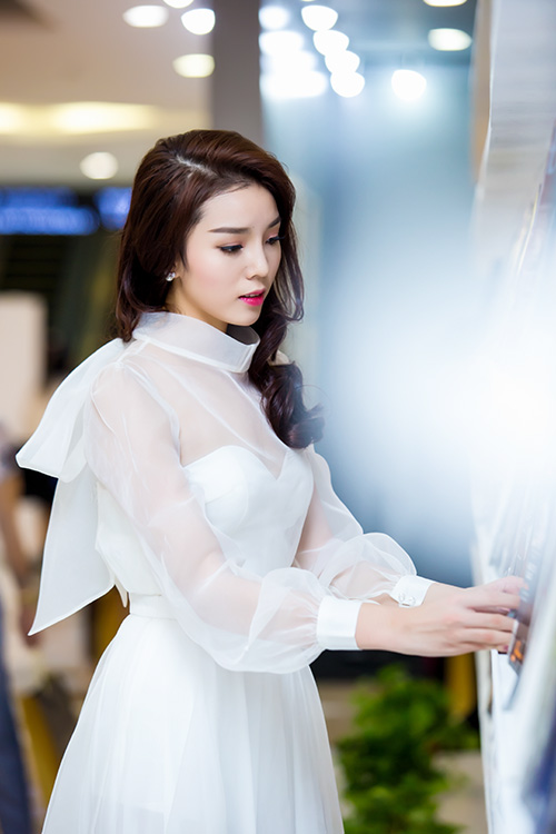 HH Kỳ Duyên diện đầm trắng xinh như công chúa - 10
