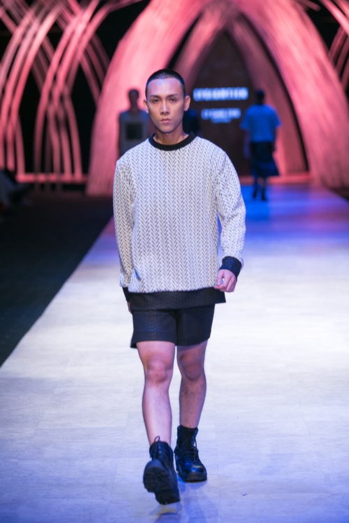 Hai chàng trai thiên tài gây "nhốn nháo" trong ngày 3 VIFW - 4