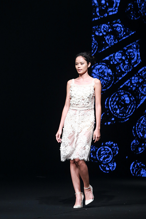 Những quý cô sang chảnh của Elle Fashion Show 2015 - 10