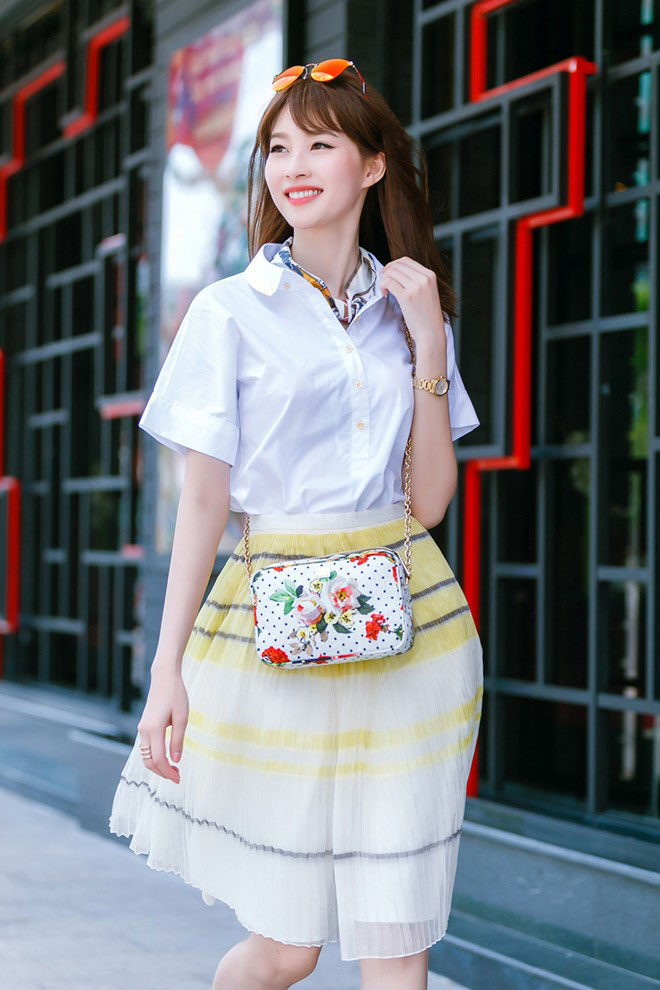 Gam màu tôn da nịnh dáng của 5 hoa hậu Việt hot nhất - 12