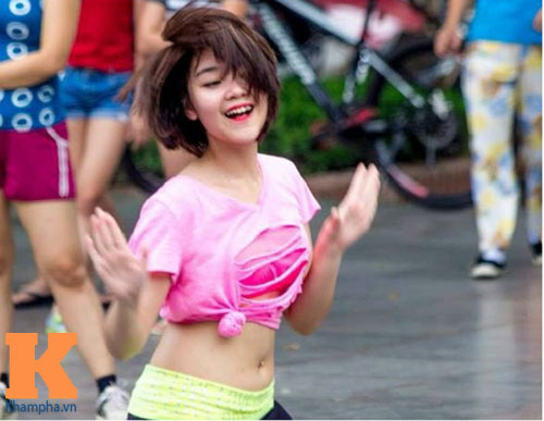 Hot girl Hà Thành 'vịt hoá thiên nga' nhờ zumba - 2