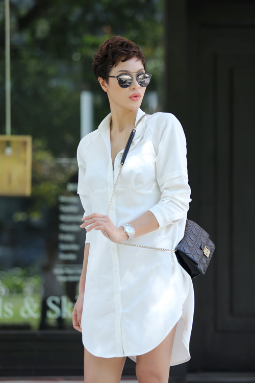 Phương Mai khoe street style đa dạng trong nắng Sài Gòn - 1