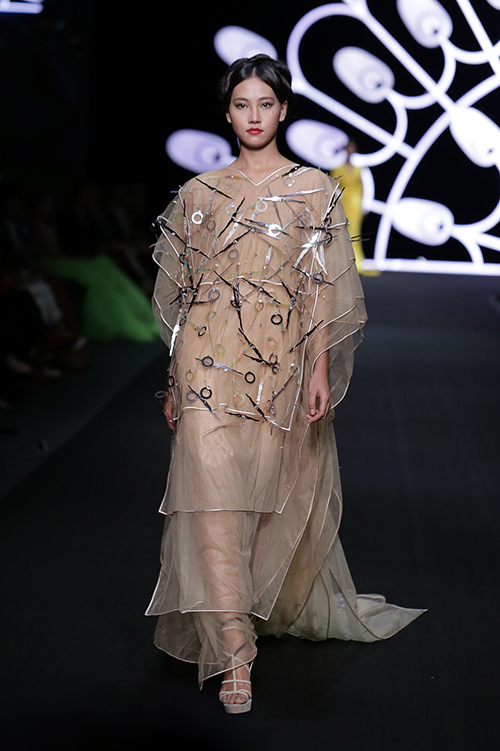 Lynk Fashion Show mang vẻ đẹp Pháp đến Việt Nam - 16