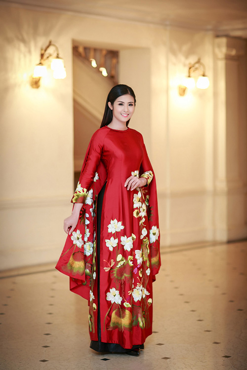 kieu hoa tiet ao dai hoa hau viet nao cung phai co - 3