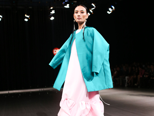 4 xu hướng làm đẹp đáng chú ý từ Vietnam Designer Fashion Week - 9