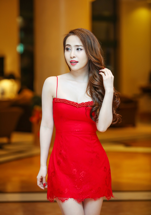 hh thu thao, ky duyen xinh dep don xuan 2016 - 12