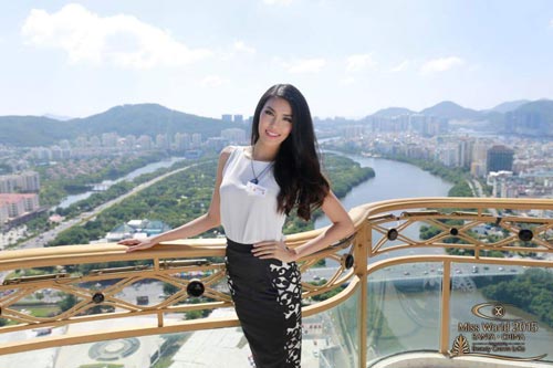 Ngắm nhan sắc của Lan Khuê tại Miss World 2015 - 3