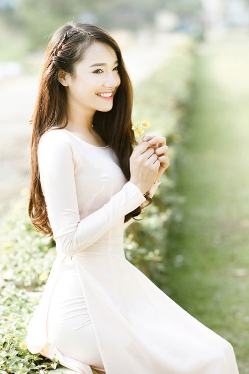 6 kieu toc ket hop ao dai dep nhat cua sao viet - 15