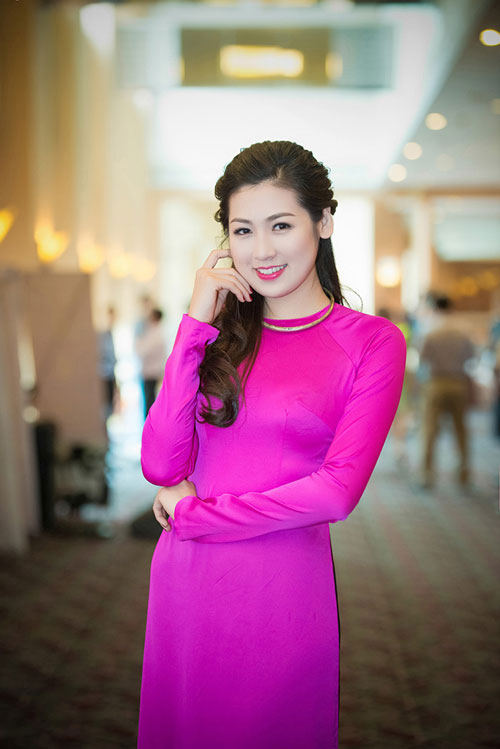 6 kieu toc ket hop ao dai dep nhat cua sao viet - 10