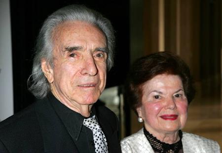 Arthur Hiller đã đoàn tụ với bà xã trên thiên đường