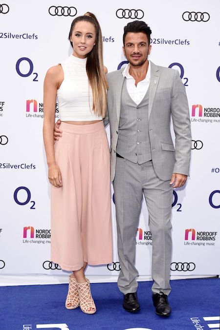 Hiện Peter Andre đang vô cùng hạnh phúc bên bà xã Emily MacDonagh