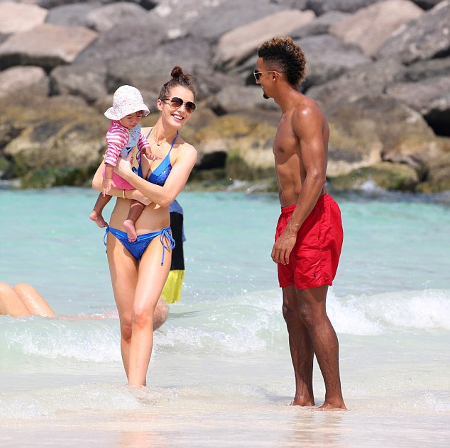 Scott Sinclair - bạn trai Helen Flanagan là cầu thủ của CLB bóng đá Celtic