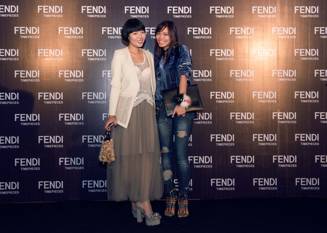 NTK Devon Nguyen (trái) và fashionista Thythu Nguyen