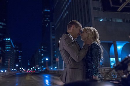 Dave Franco và Emma Roberts cũng đã trao nhau một nụ hôn đẹp như mơ trong tác phẩm “Nerve”