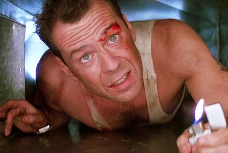 “Die hard” không chỉ có những màn đấu súng cháy nổ bắt mắt mà bộ phim còn ẩn chứa nhiều câu chuyện ý nghĩa đằng sau. Đây cũng được coi là một trong những tác phẩm hành động kinh điển bậc nhất tại Hollywood và đồng thời là một lựa chọn hoàn hảo cho khán giả vào đêm Giáng Sinh.