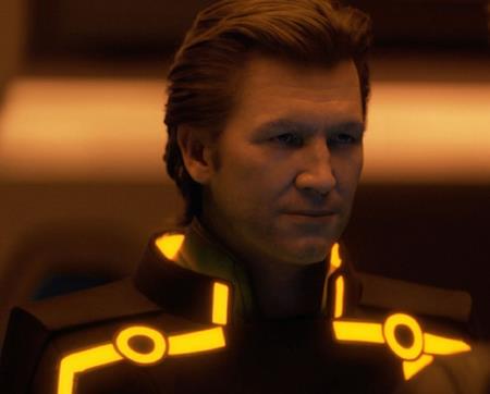 Dù đã 60 tuổi khi tham gia phần phim “Tron: Legacy” nhưng nhờ công nghệ kĩ thuật số, nam tài tử Jeff Bridges trông vẫn trẻ trung hệt như những ngày ông còn tham gia phần phim “Tron” đầu tiên vào năm 1982.
