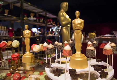 “Sao” ăn gì tại tiệc Oscar?